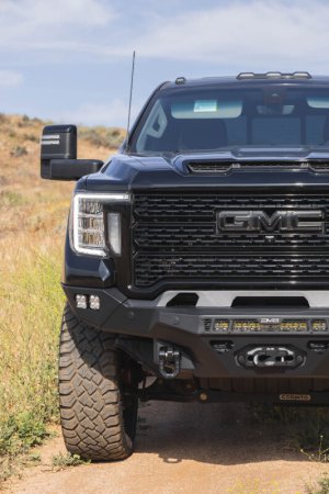 GMC Sierra 2500 Front Bumper - DV8 Offroad - Spec Series - Micro-texture black powder coat with satin black accents - `20-`23